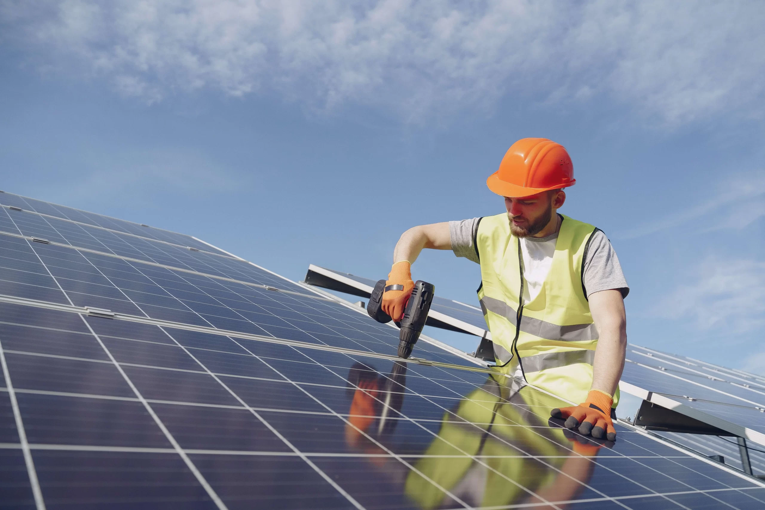 Choosing the Right Solar Panel Installer for Your Energy Needs
